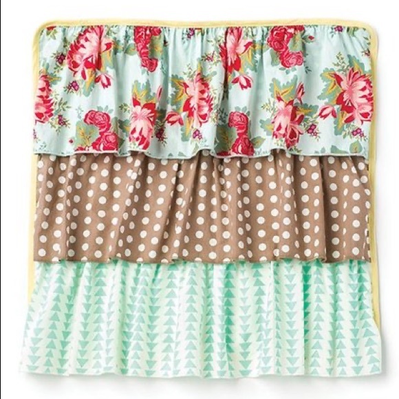 Matilda Jane Other - 2pc Matilda Jane Mint & Red Floral Siesta Pillow Shams